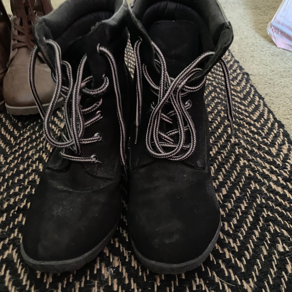 wedge ankle bootie